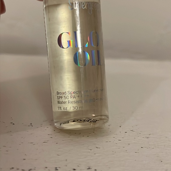 Sunscreen Body Sunscreen Supergoop! Glow Oil SPF 50 Dry Body Oil Sunscreen - Picture 6 of 6